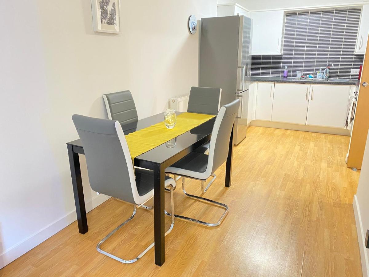 Paisley Central Apartment Extérieur photo